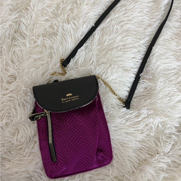 Juicy Couture Black and Purple Crossbody Bag - Picture 2 of 4